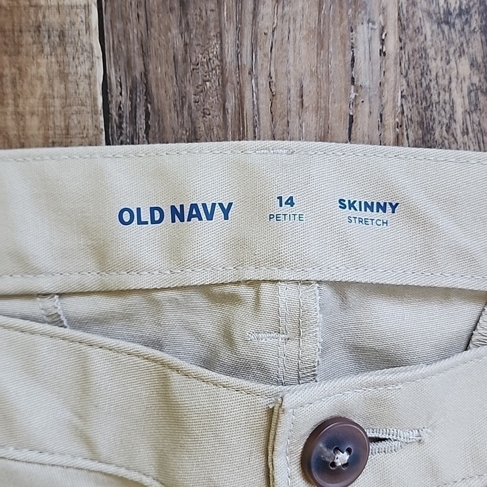 NWT Old Navy Skinny Stretch Chinos Sz 14 Petite - Picture 4 of 6